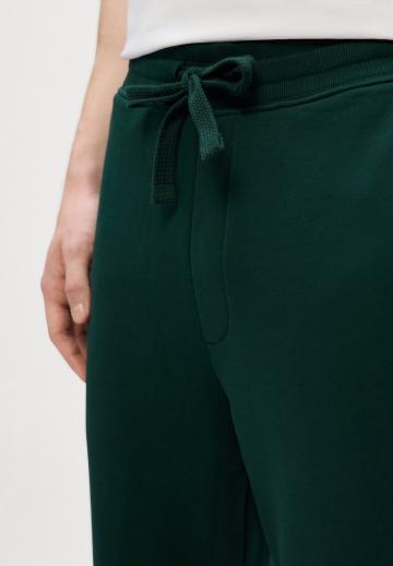 Спортивные штаны