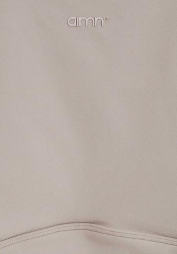 Спортивный бюстгальтер