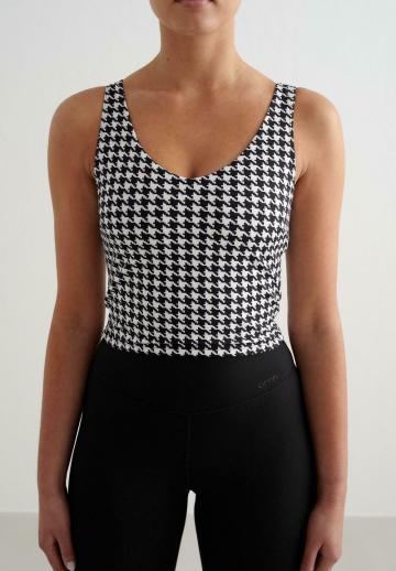 Спортивный бюстгальтер