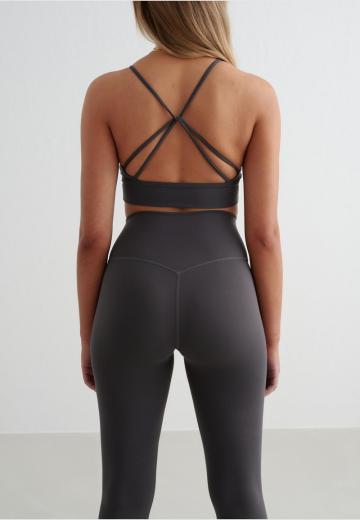 Спортивный бюстгальтер