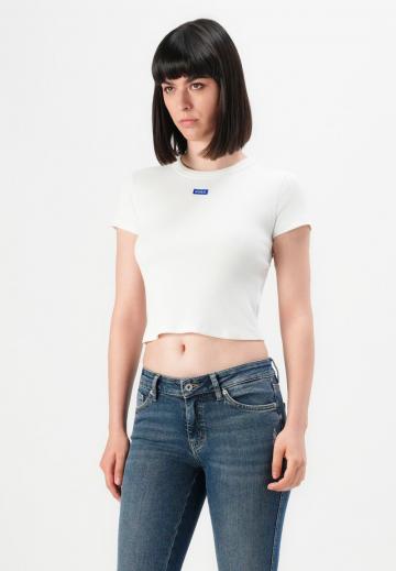 Узкие джинсы