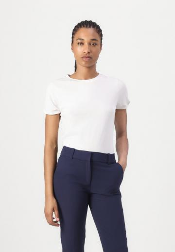 Узкие брюки