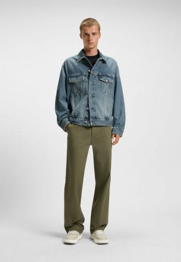 Джинсовая куртка