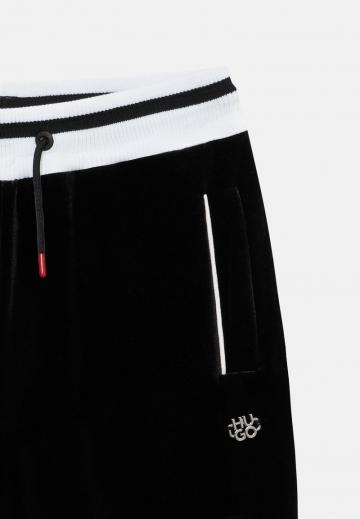 Спортивные штаны