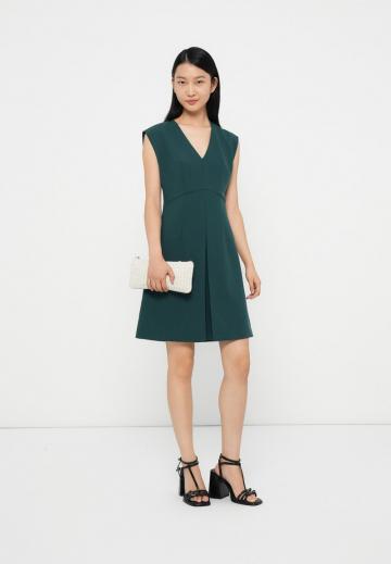 Коктейльное платье