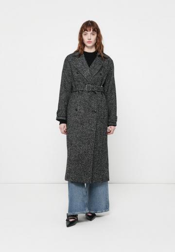 Шерстяное пальто