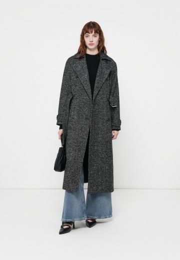 Шерстяное пальто