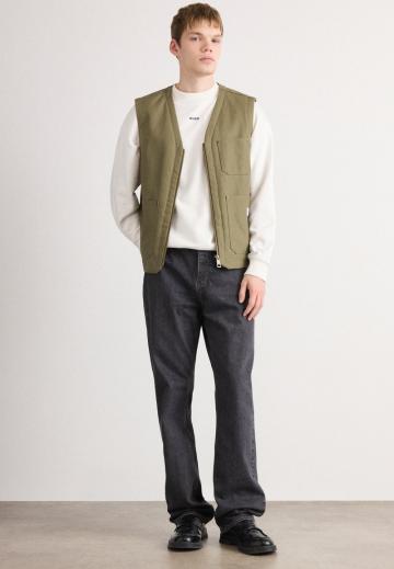 Свободные джинсы