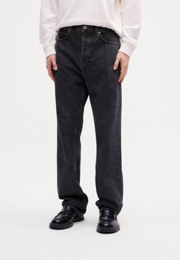 Свободные джинсы