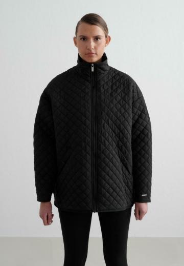 Спортивная куртка