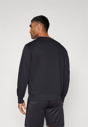 Спортивная кофта