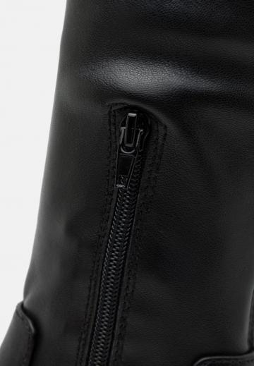 Сапоги на платформе