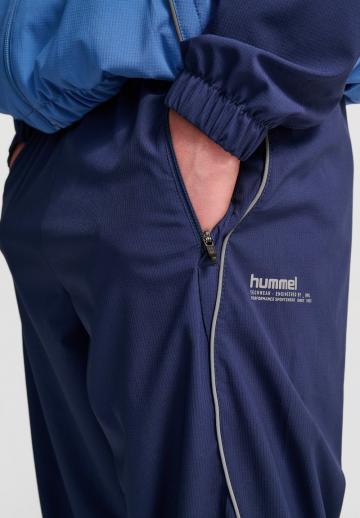 Спортивные штаны