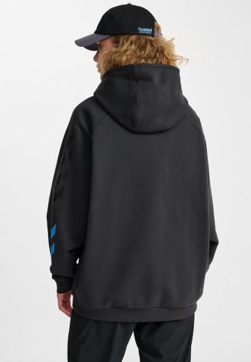 Пуловер с капюшоном