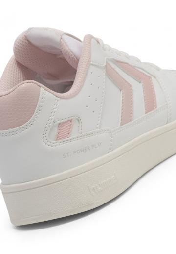 Тренировочные кроссовки