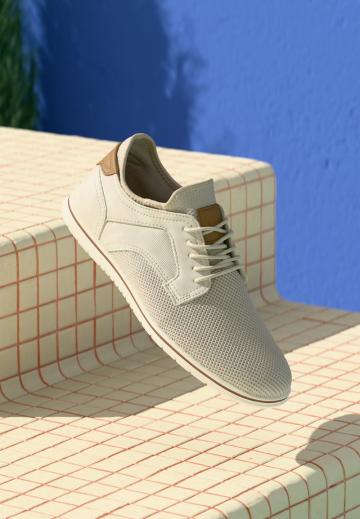 Ботинки на шнуровке