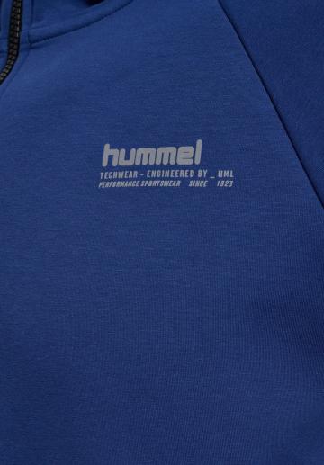 Спортивная толстовка