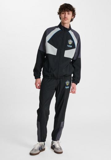 Спортивная куртка