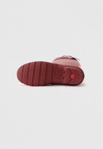 Резиновые сапоги