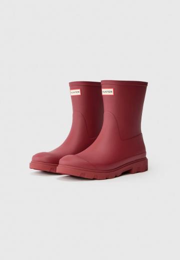 Резиновые сапоги