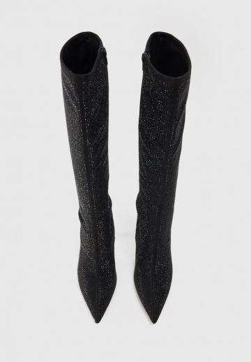 Высокие сапоги