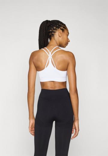 Спортивный бюстгальтер