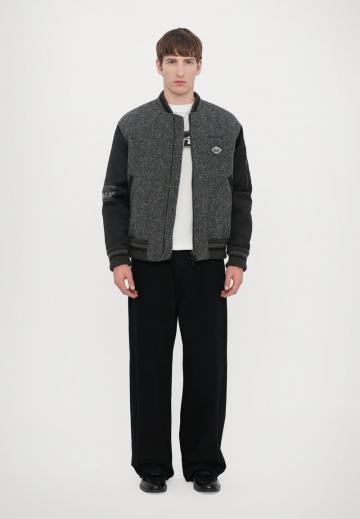 Куртка бомбер
