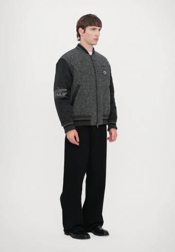 Куртка бомбер