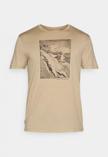 Спортивная майка