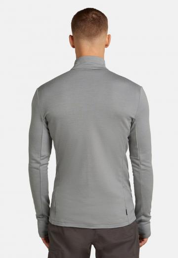 Спортивная кофта