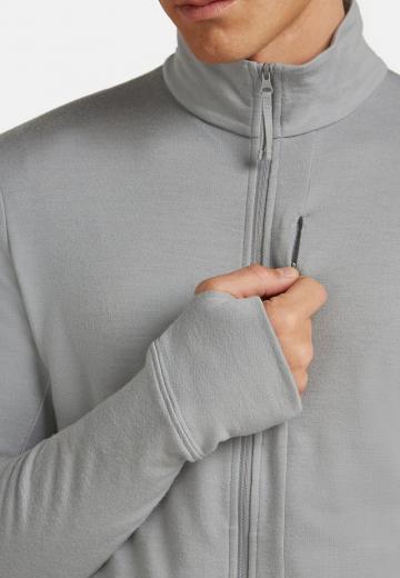 Спортивная кофта