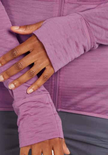 Спортивная толстовка