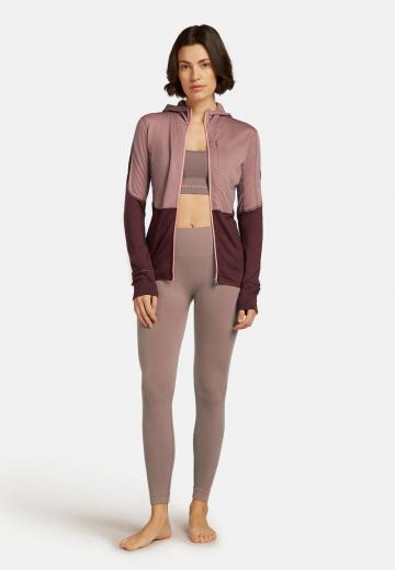 Спортивная толстовка