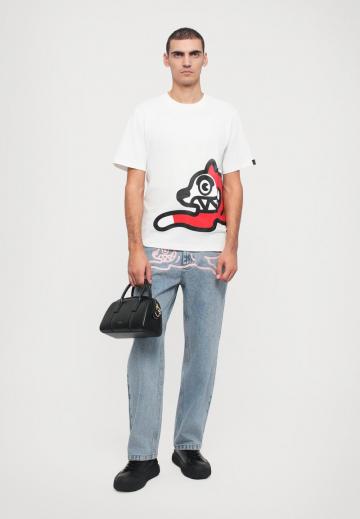 Прямые джинсы