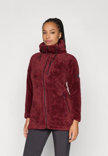 Спортивная куртка