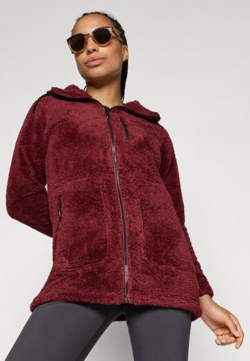 Спортивная куртка