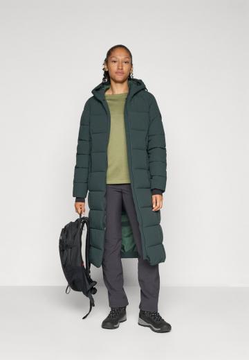 Спортивная куртка