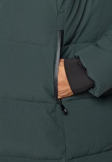 Спортивная куртка