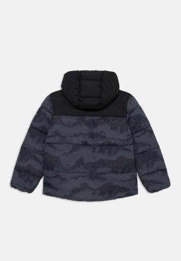 Спортивная куртка