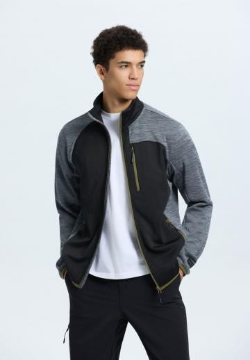 Спортивная кофта