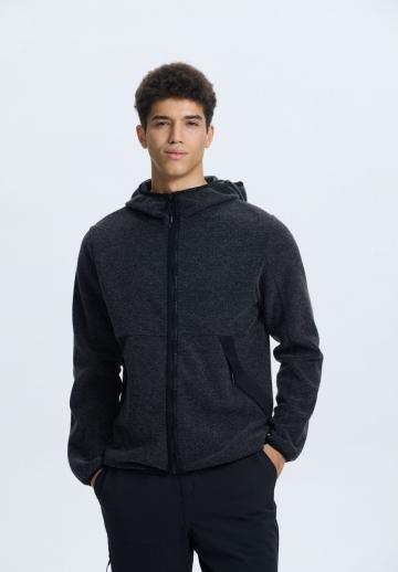 Спортивная куртка