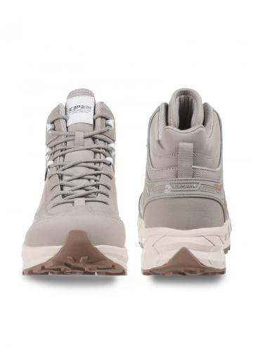 Походные ботинки