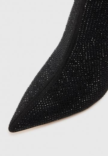 Высокие сапоги