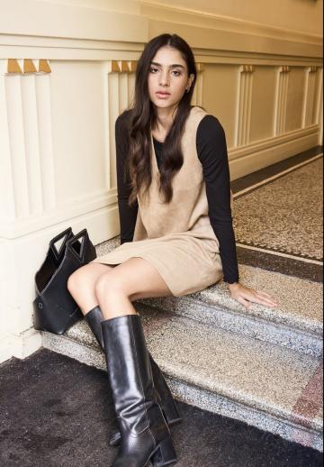 Короткое платье