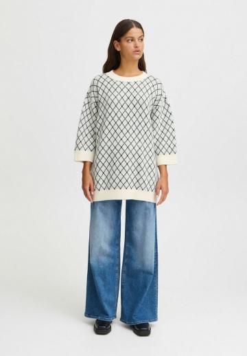 Длинный пуловер