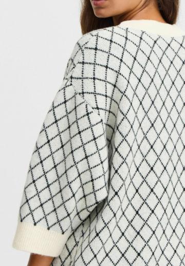 Длинный пуловер