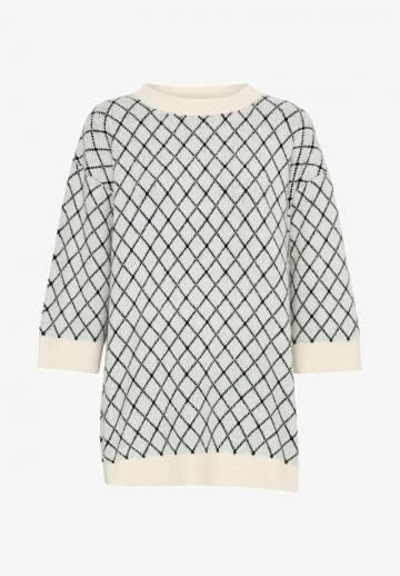 Длинный пуловер