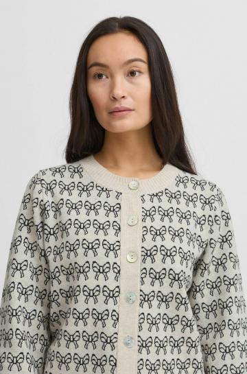 Жаккардовая кофта