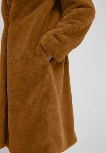 Шерстяное пальто