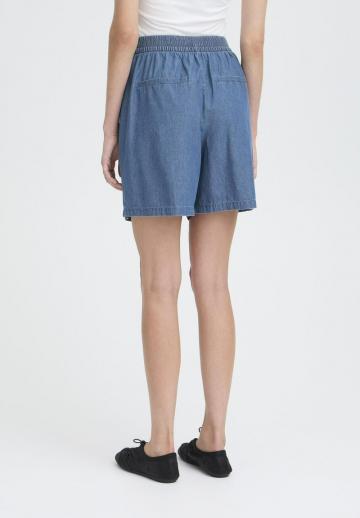 Джинсовые шорты